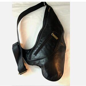 HOBO Vintage Large Black Leather Sling Bag Crossbody Pockets